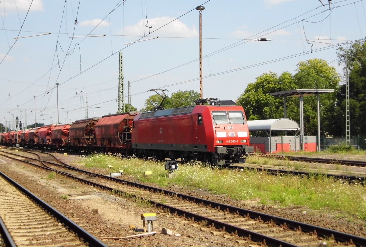 Am 03.08.2015 kam die 145 003-0 von der DB aus Richtung Magdeburg nach Stendal und fuhr weiter in Richtung Wittenberge .