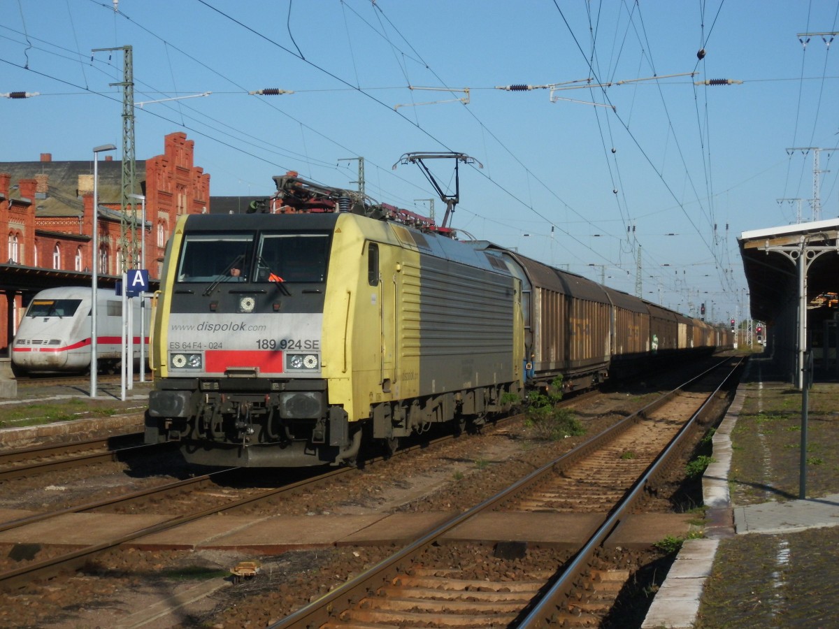 Am 03.10.2013 kam die 189 924 durch Stendal und fuhr weiter in Richtung Wittenberge.