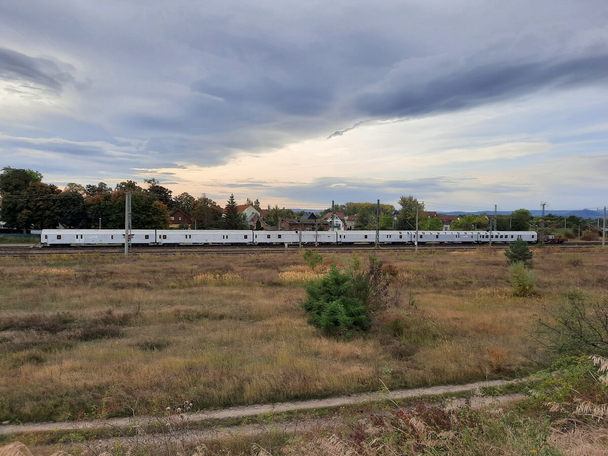 Am 03.10.2021 machte der Revolution Train Halt am ehemaligen Bahnsteig 4 in Neudietendorf.