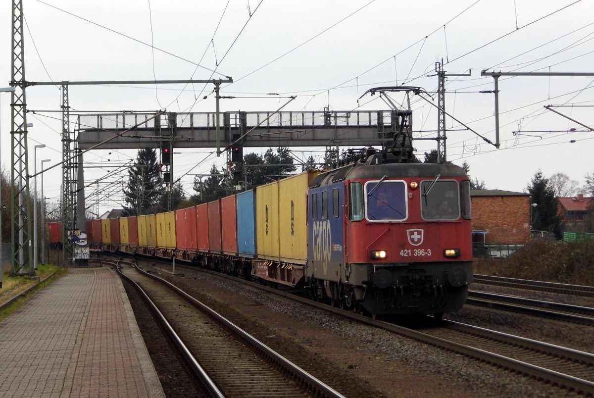 Am 04.03.2016 kam die 421 396-3 von METRANS (SBB Cargo) aus Richtung Braunschweig nach Niederndodeleben und fuhr weiter in Richtung Magdeburg .