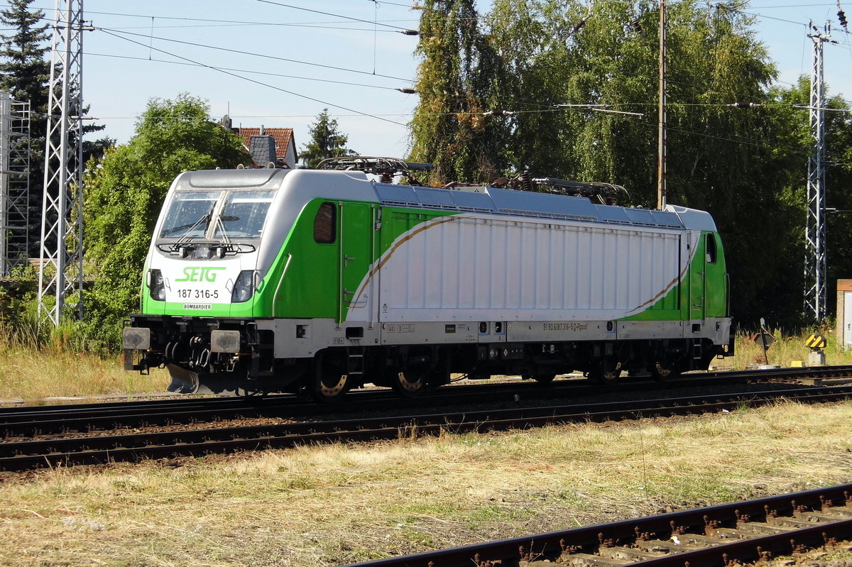 Am 04.07.2018 Rangierfahrt von der 187 316-5 von der SETG - Salzburger Eisenbahn TransportLogistik GmbH, (Railpool) in Stendal .