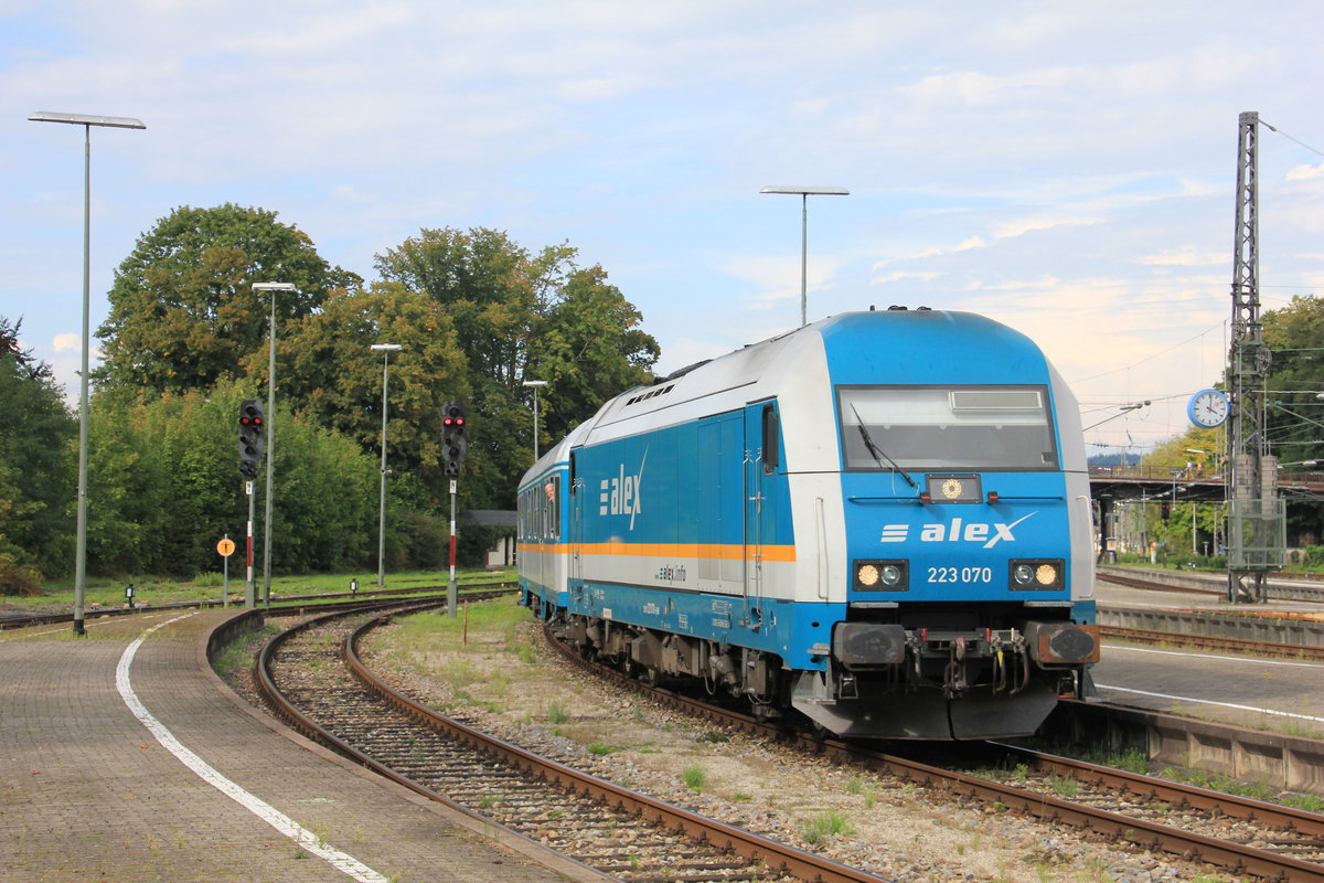 Am 05.09.2014 erreicht 223 070 mit Alex aus München den Lindauer Hbf. 