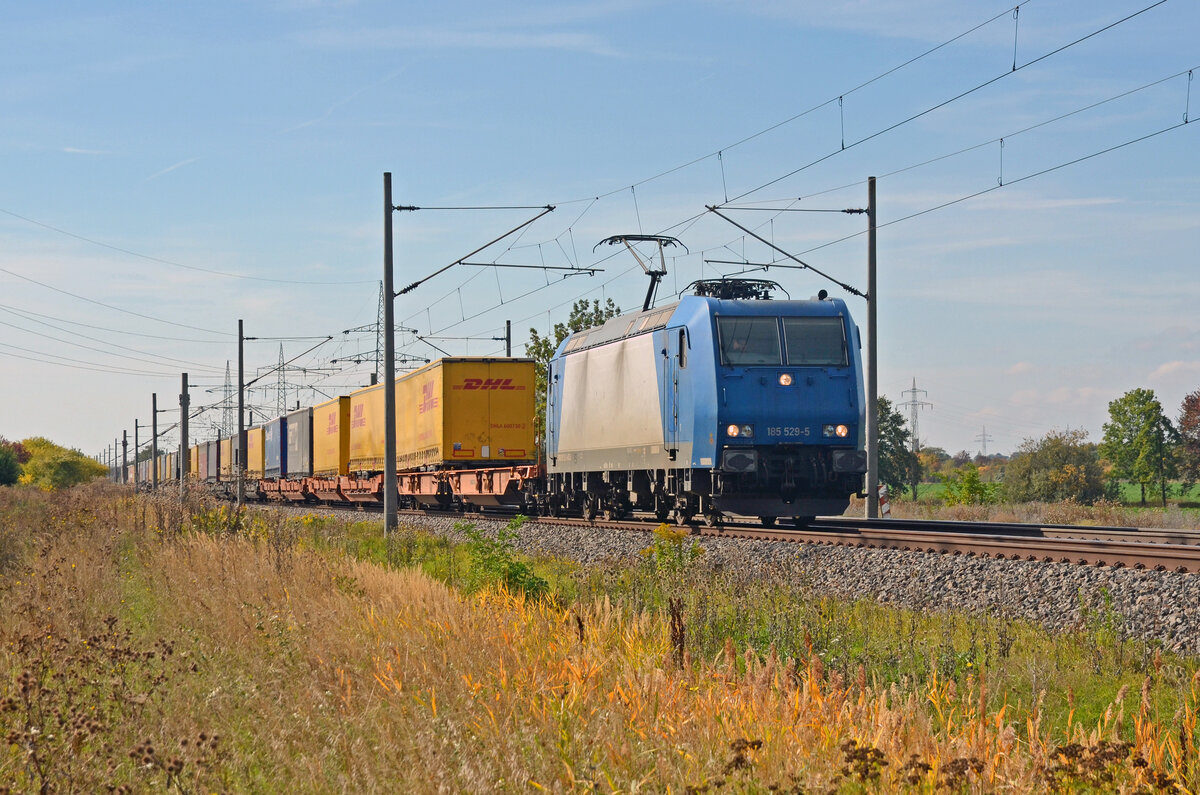 Am 05.10.22 führte 185 529 der TX den KLV-Zug von Verona nach Rostock durch Braschwitz Richtung Magdeburg.