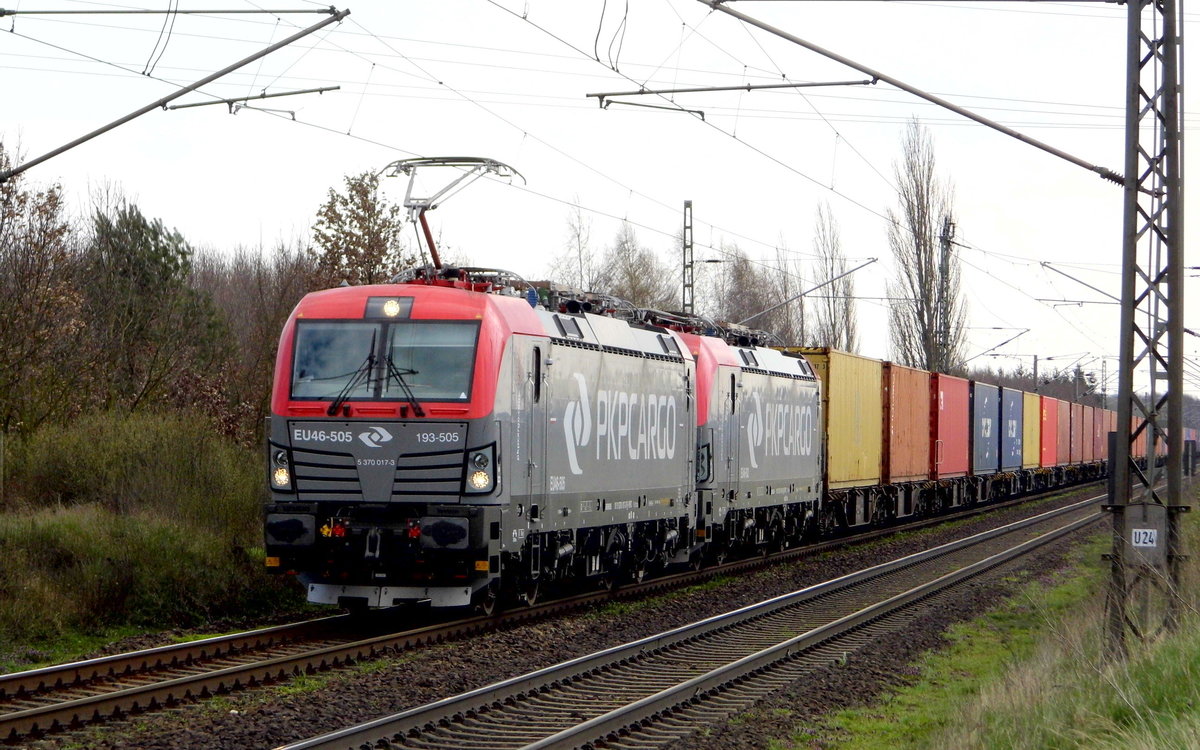 Am 06.04.2016 kamen die EU46-505 (5370 017-3) und die EU46-502 ( 5370 014-0 ) von der PKP Cargo aus Richtung Magdeburg und fuhr nach Stendal .