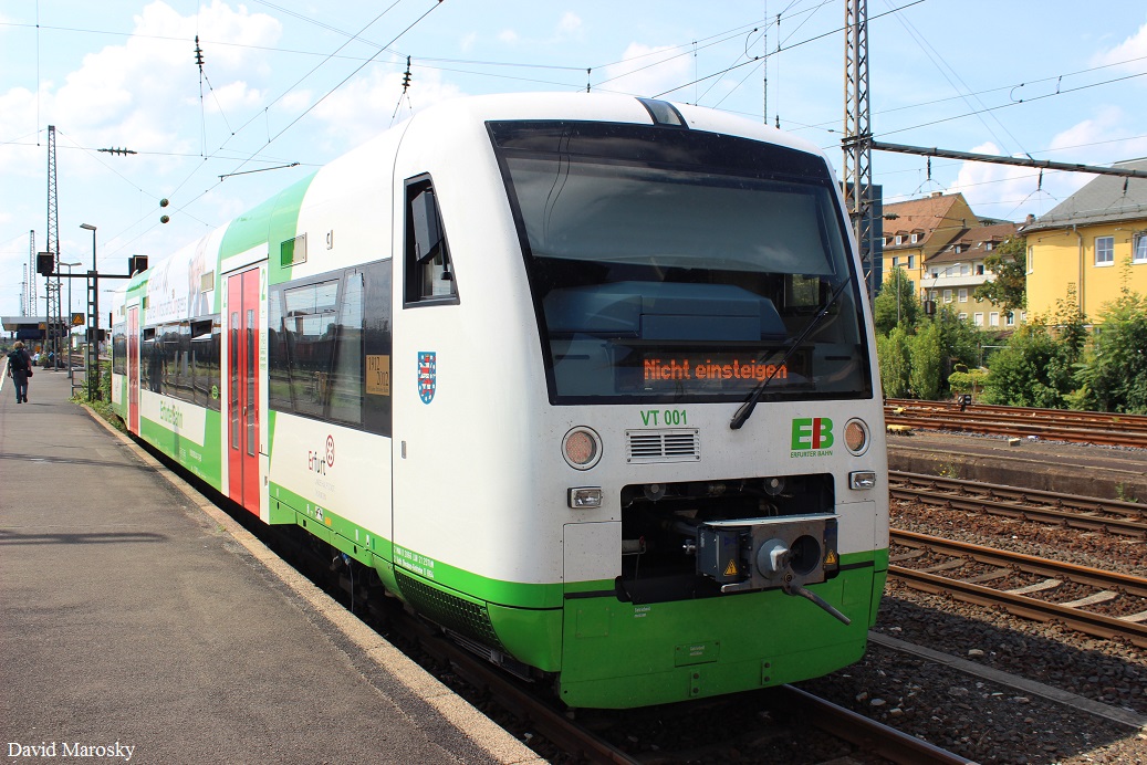 Am 06.08.2014 stand dieser VT 001 der Erfurter Bahn GmbH (EB) im Schweinfuter Hauptbahnhof.