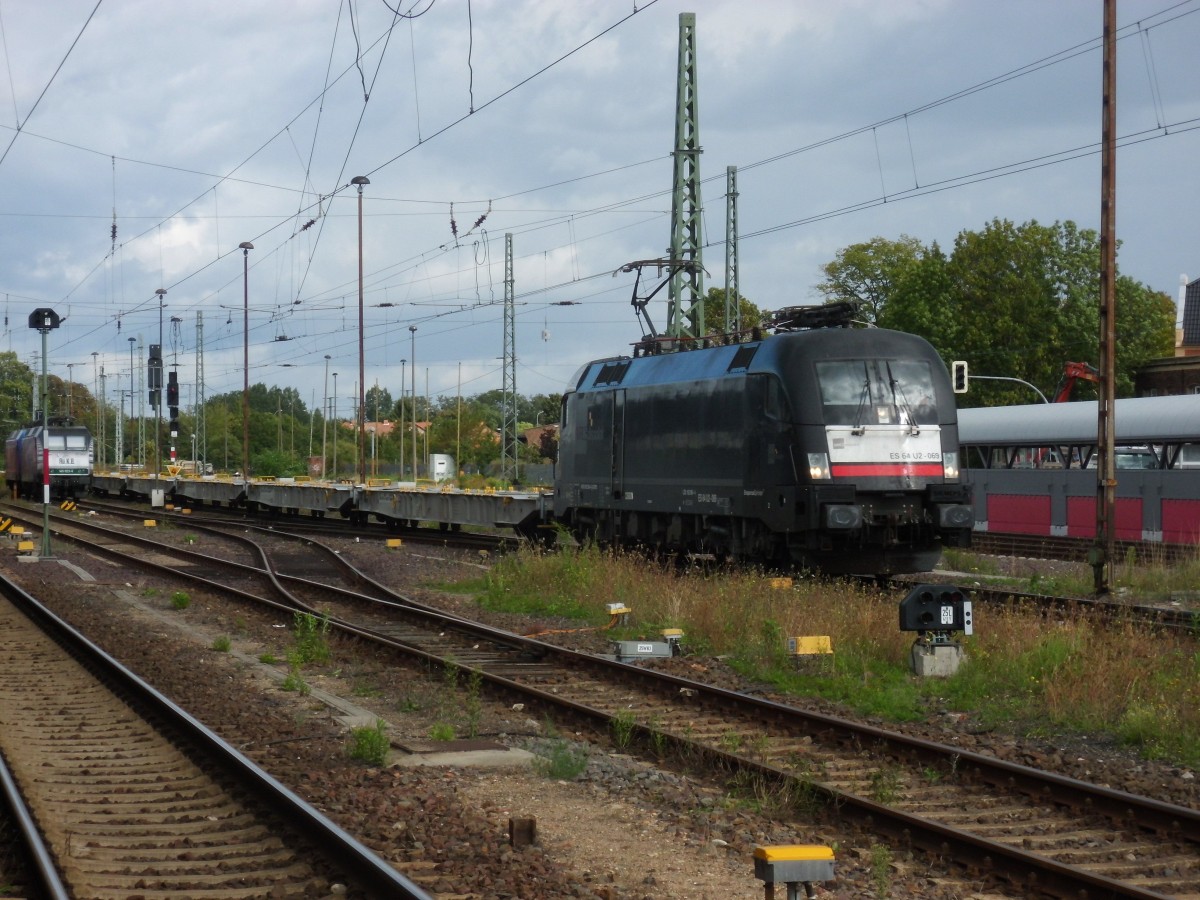 Am 06.09.2015 kam 182 596 mit ihrem Boxpresszug aus Berlin nach Stendal und fuhr weiter Richtung Hannover.