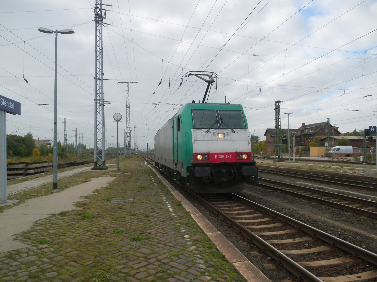 Am 06.10.2013 kam 186 131 Lz durch Stendal.