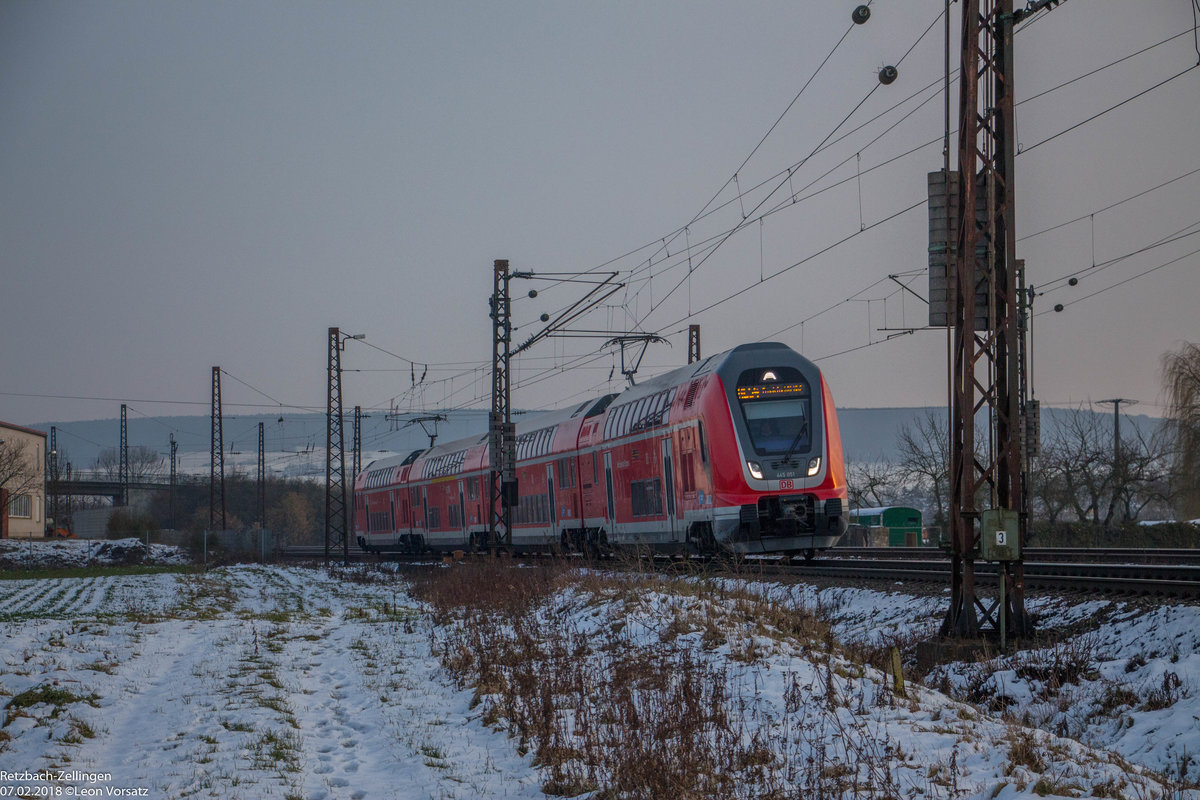 Am 07.02.2018 fuhr 445 051 mit 445 0XX mit einem RE durch Retzbach-Zellingen weiter Richtung Frankfurt am Main Hauptbahnhof da dies ein Notschuss ist ist er sehr gut geworden.