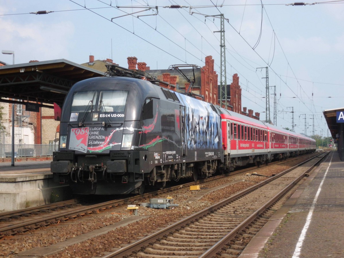 Am 07.09.2014 kam 182 509 mit ihrem IRE 18598 aus Richtung Berlin nach Stendal und fuhr weiter in Richtung Salzwedel nach Hamburg.