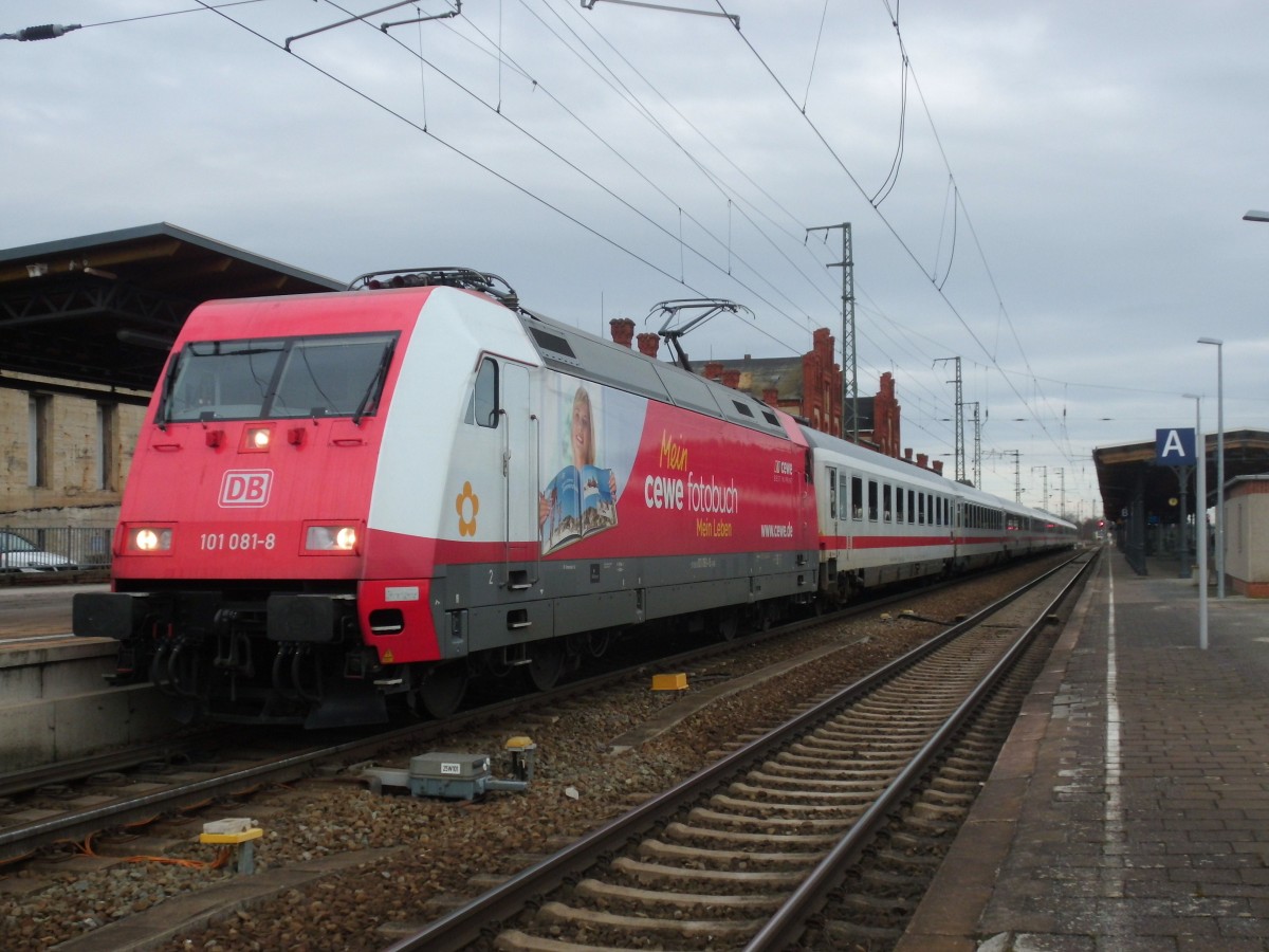 Am 08.02.2014 kam die 101 081 mit dem IC 142 von Berlin nach Stendal.