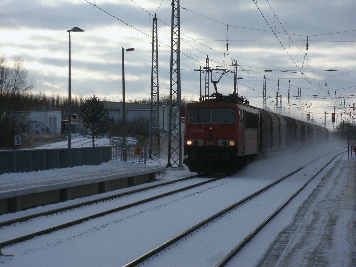 Am 08.Dezember 2012 fuhr 155 224 durch Bergen/Rügen.