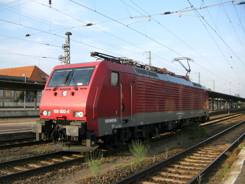 Am 10.06.2014 kam die 189 800-6 von der Press aus Richtung Magdeburg nach Stendal und fuhr weiter in Richtung Hannover . 