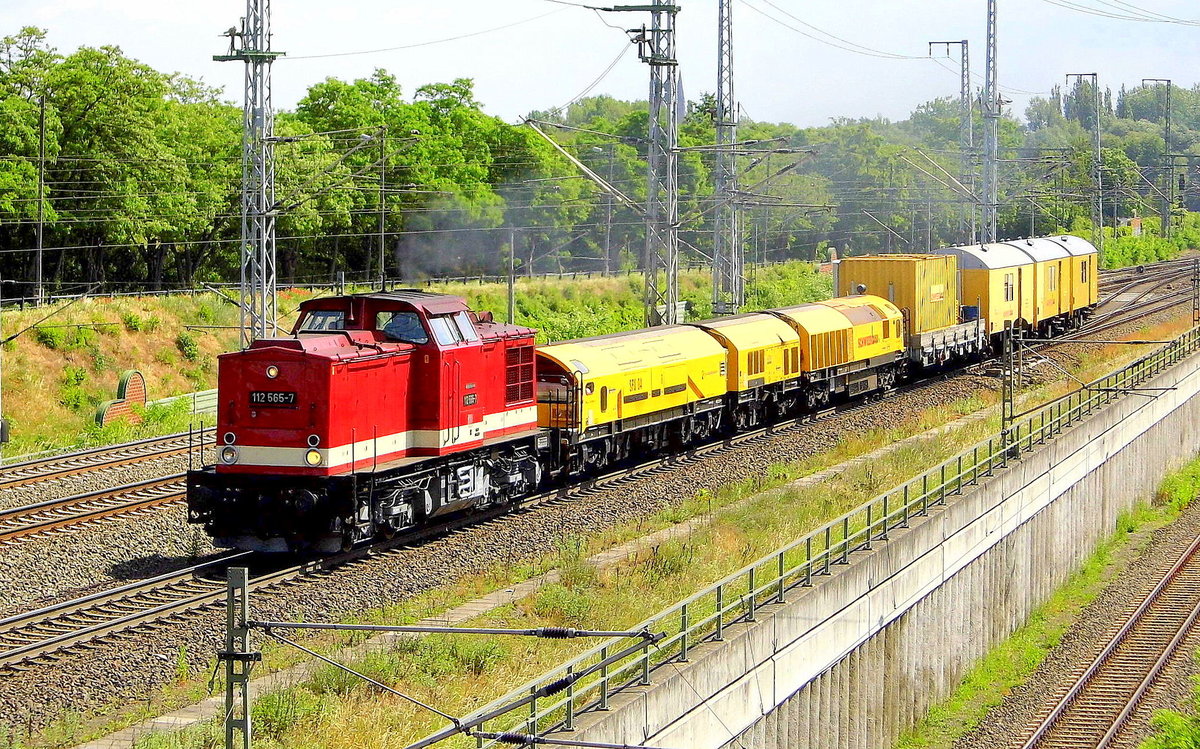 Am 10.06.2017 kam die 112 565-7 von der PRESS aus Richtung Stendal und fuhr weiter in Richtung Salzwedel .