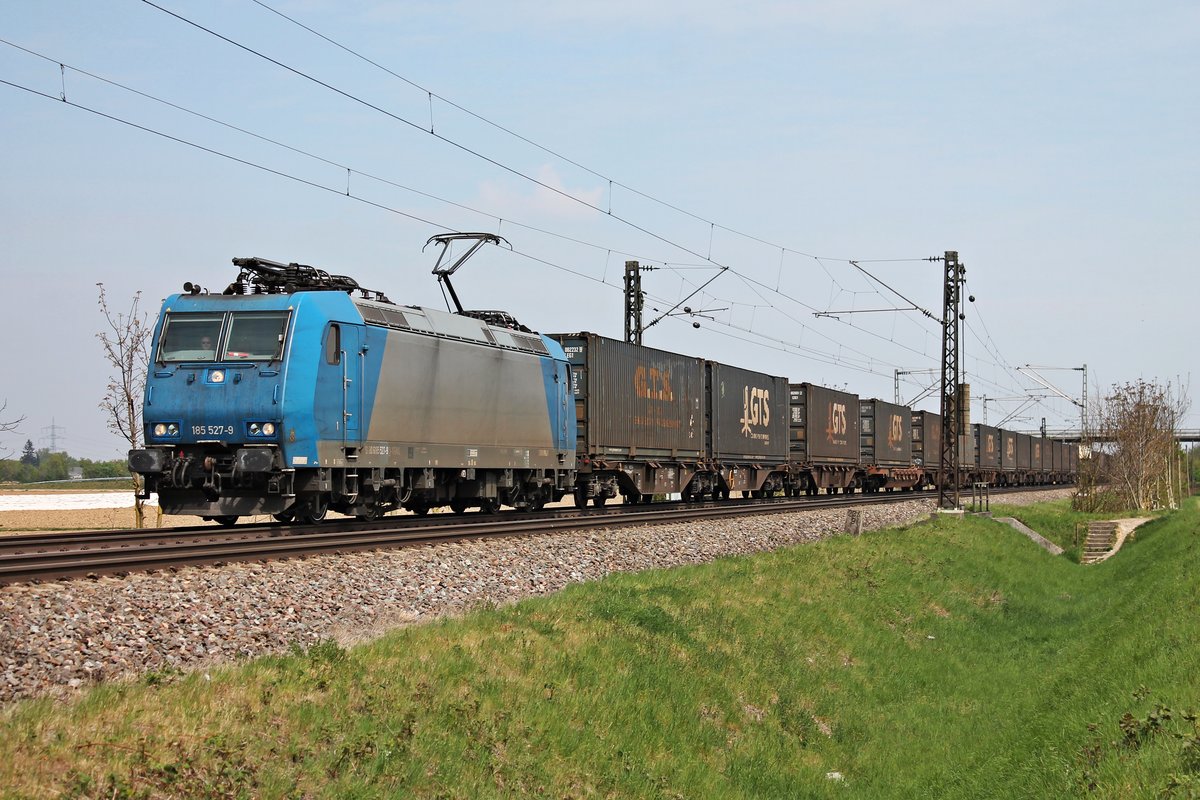 Am 11.04.2017 bespannte ATLU/XRAIL 185 527-9 einen  GTS -Containerzug bis zur Schweizer Grenze, als sie bei Hügelheim durchs Rheintal fuhr.