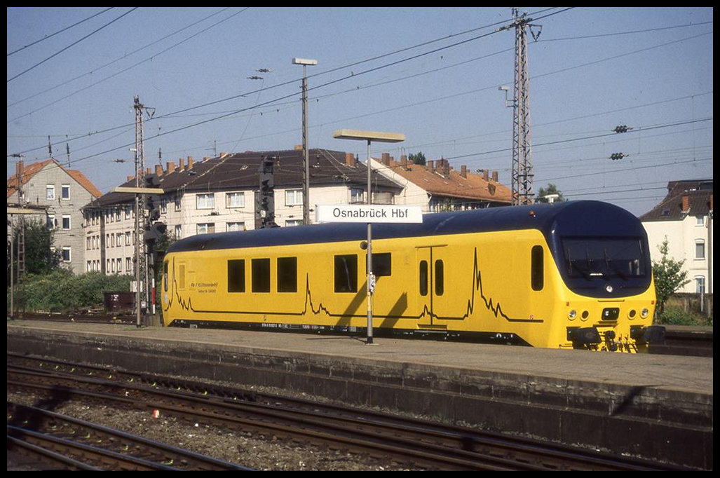 Am 11.09.1999 wendete dieser niederländische Ultraschall  Messtriebwagen der NS im HBF Osnabrück!