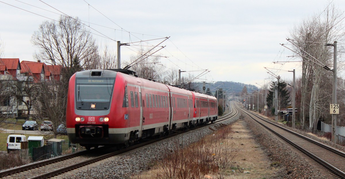 Am 12.02.2014 fahren 612 653 und 612 155 mit dem RE 3456 nach Nürnberg Hbf durch den Haltpunkt Zwickau Pölbitz. Der hintere Zugteil verbleit in Hof Hbf   