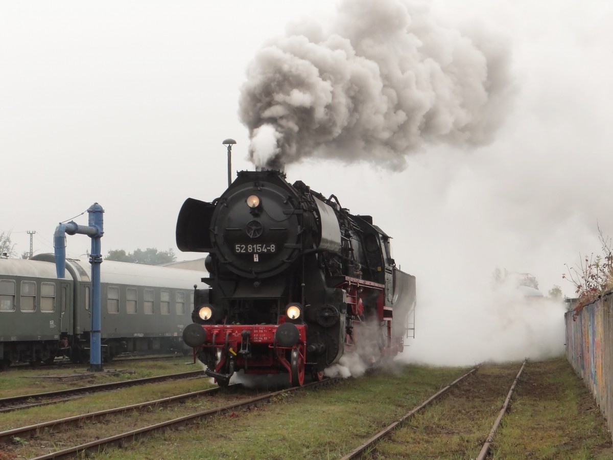 Am 12.10.13 fand beim TEV Weimar wieder ein BW Fest statt. Hier zusehen die 52 8154.