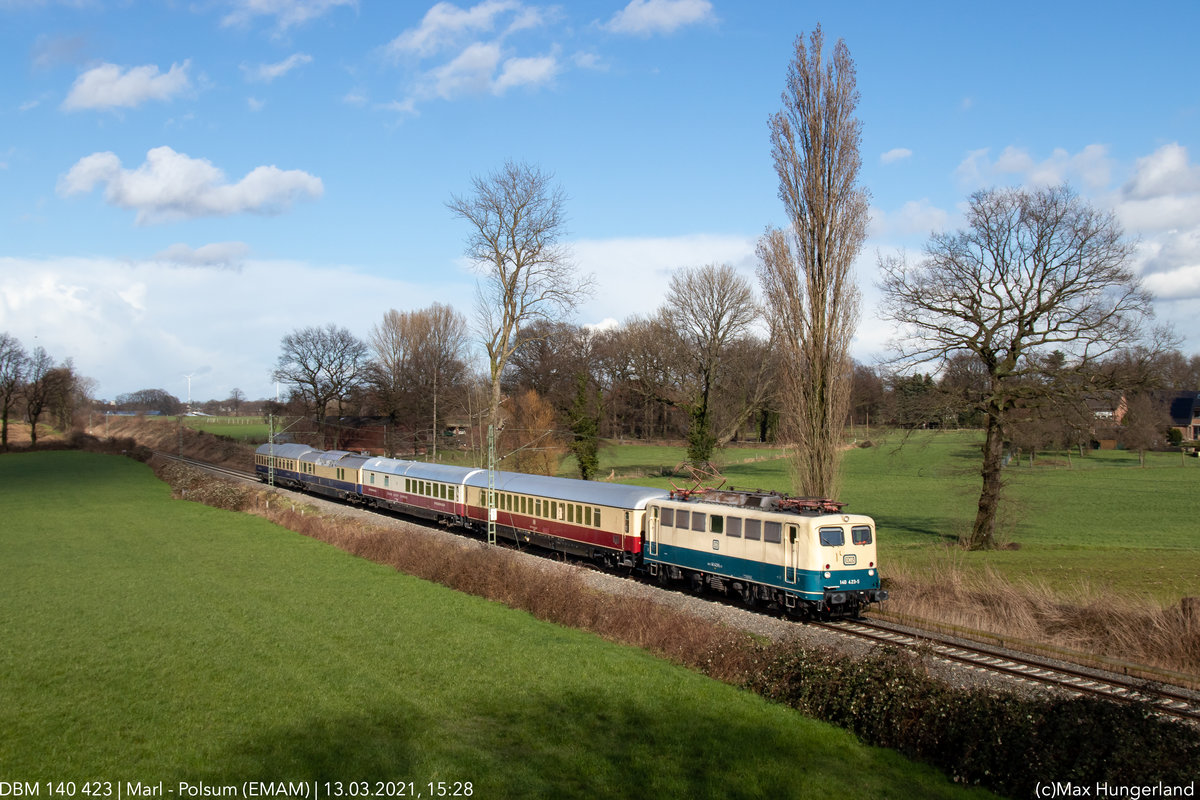 Am 13.03.2021 brachte 140 423 einige Wagen nach Koblenz, und konnte in Marl - Polsum abgepasst werden.