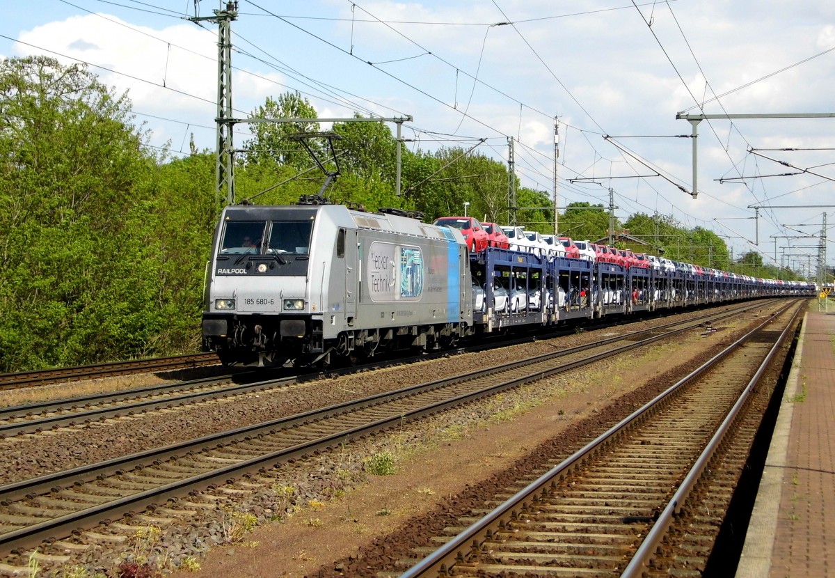 Am 13.05.2015 kam die 185 680-6 von der Rurtalbahn Cargo (Railpool) aus Richtung Magdeburg nach Niederndodeleben und fuhr weiter in Richtung Braunschweig .