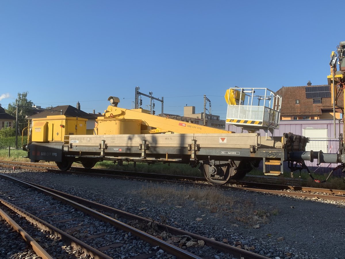 Am 13.9.2019 in Biel UW.  Teleskoparbeitbühne XTms 40 85 95 88 531-5 mit einem neuen Korb. 