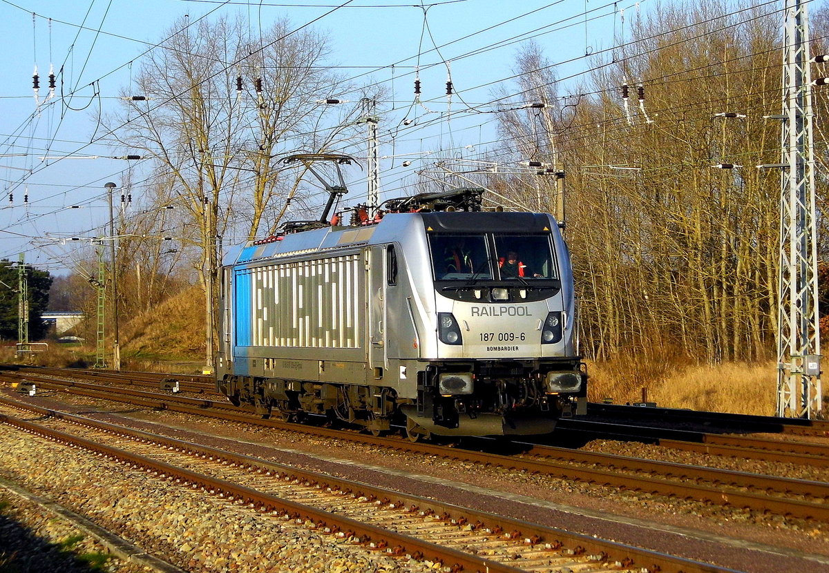 Am 14.01.2018 Rangierfahrt von der 187 009-6 von der SETG (Railpool) in Borstel . 