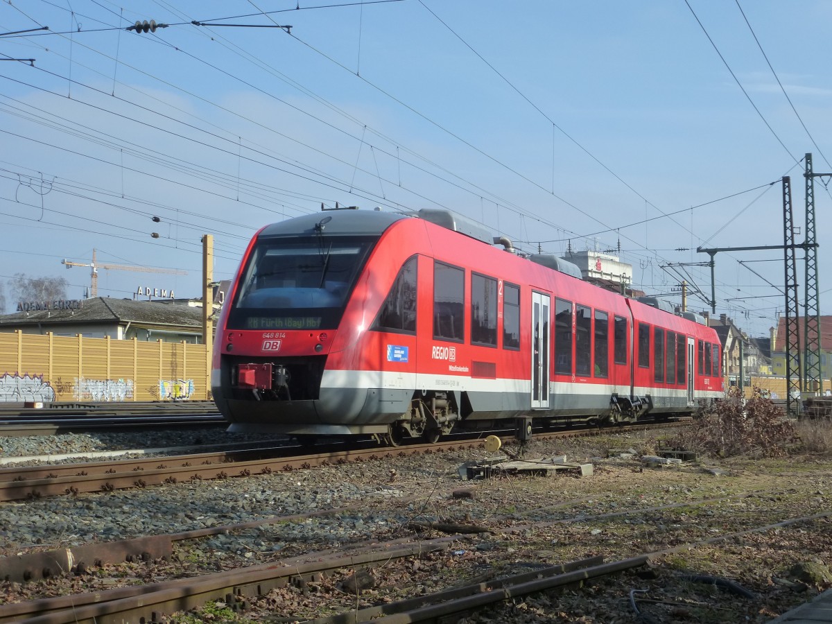 Am 14.02.2015 fuhr 648 814 durch Fürth, aufgenommen an der Siebenbogenbrücke.