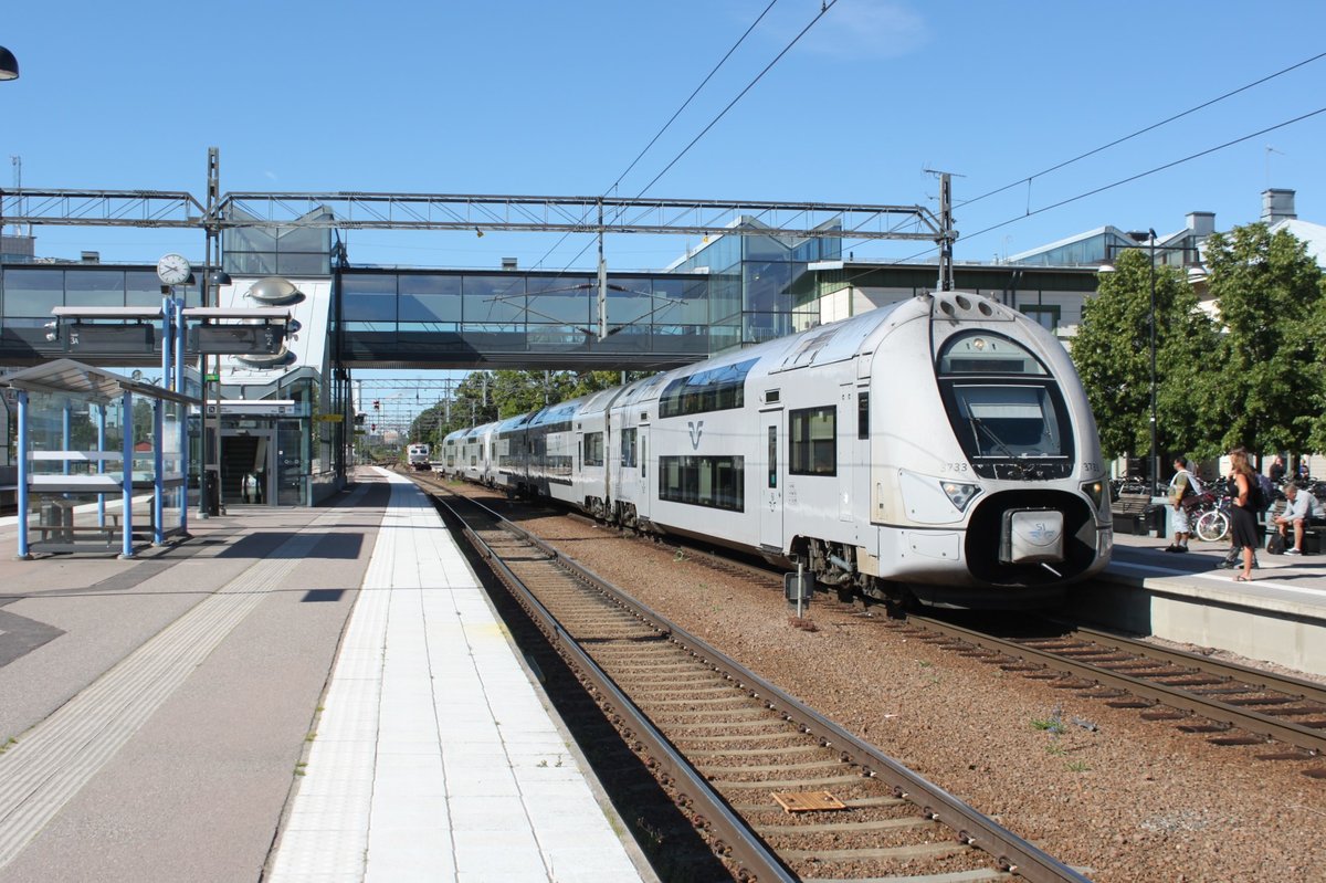 Am 14.07.2017 erreicht RE164 nach Stockholm den Bahnhof Västerås C.