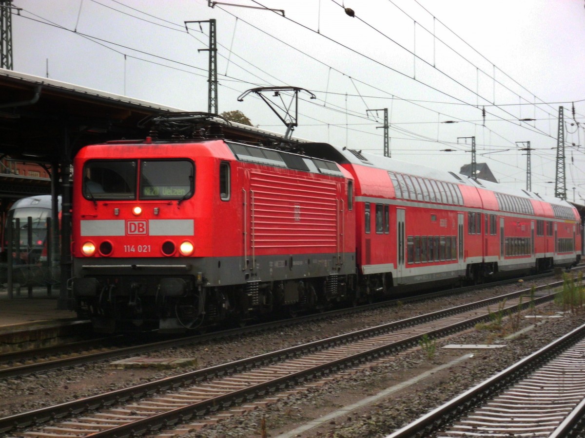 Am 14.09.2014 fuhr 114 021(leihweise aus Frankfurt) kam mit ihrem RE 20 von Halle(Saale) nach Stendal und fuhr weiter in Richtung Uelzen.