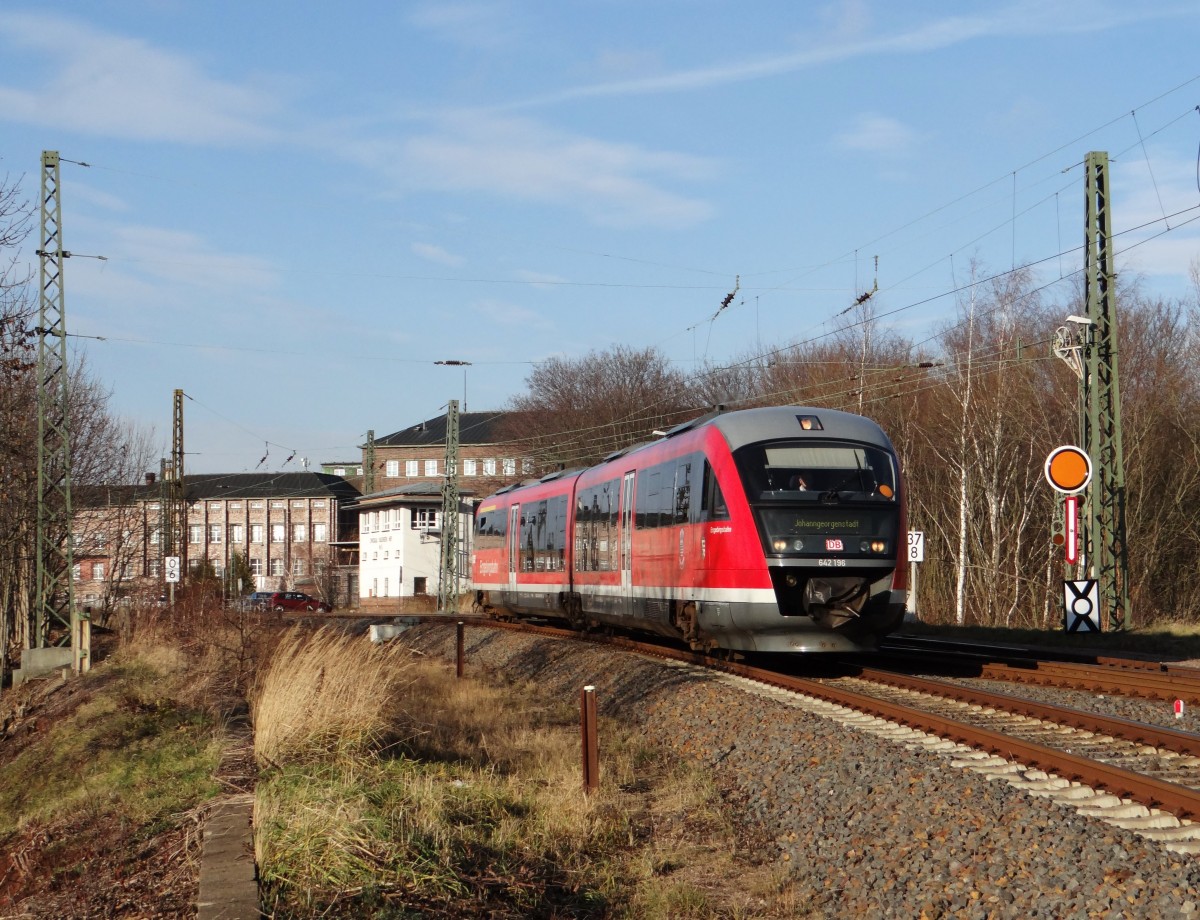 Am 14.12.13 verlässt 642 196 Zwickau/Sachs. Richtung Johanngeorgenstadt.