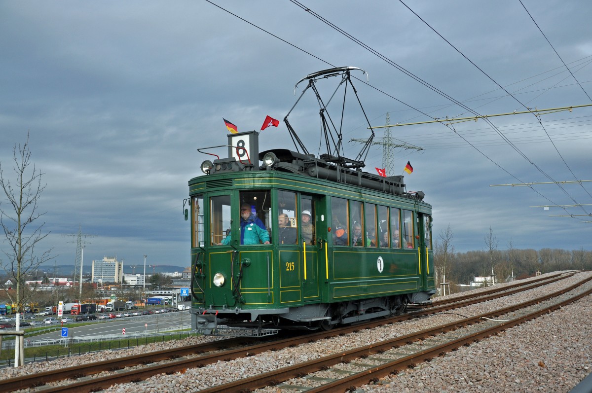Am 14.12.2014 wurde die verlängerte Tramlinie 8 nach Weil am Rhein mit einem Volksfest feierlich in Betrieb genommen. Unter anderem wurde eine Oldtimer Linie mit den beiden Be 2/2 181 und 215 betrieben.