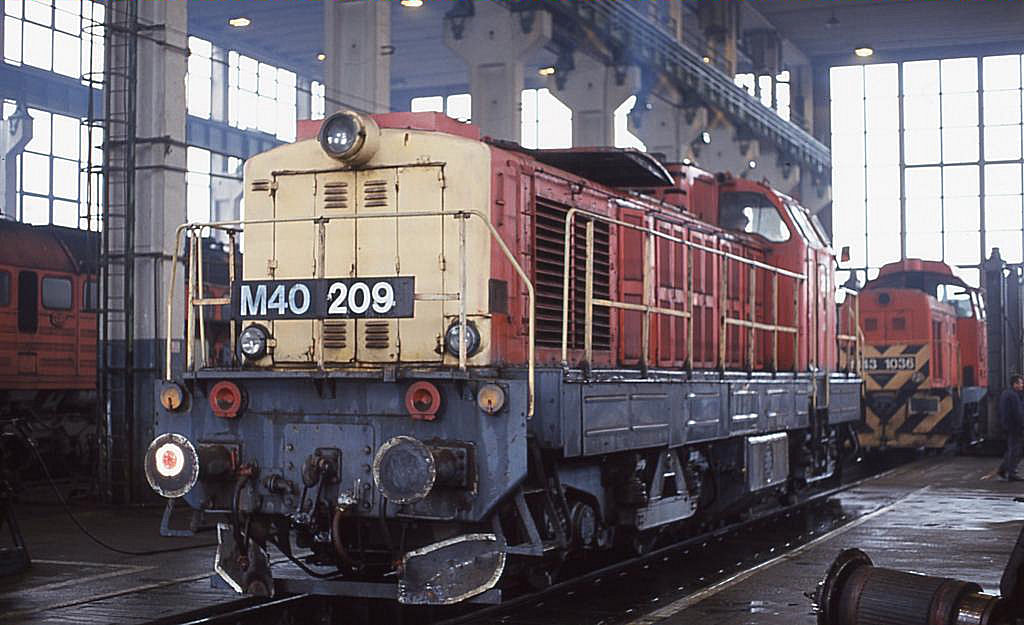 Am 14.5.1999 besuchte ich das Depot in Szombathely. Dort wurde gerade M 40209 gewartet. 