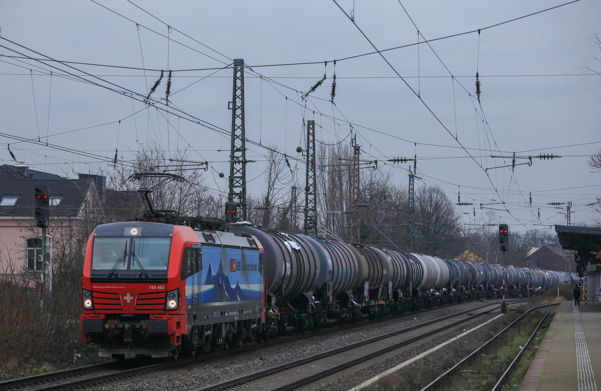 Am 16.01.2021 zog SBB Cargo 193 462 einen Kesselzug nach Gelsenkirchen-Bismarck durch Hilden. 