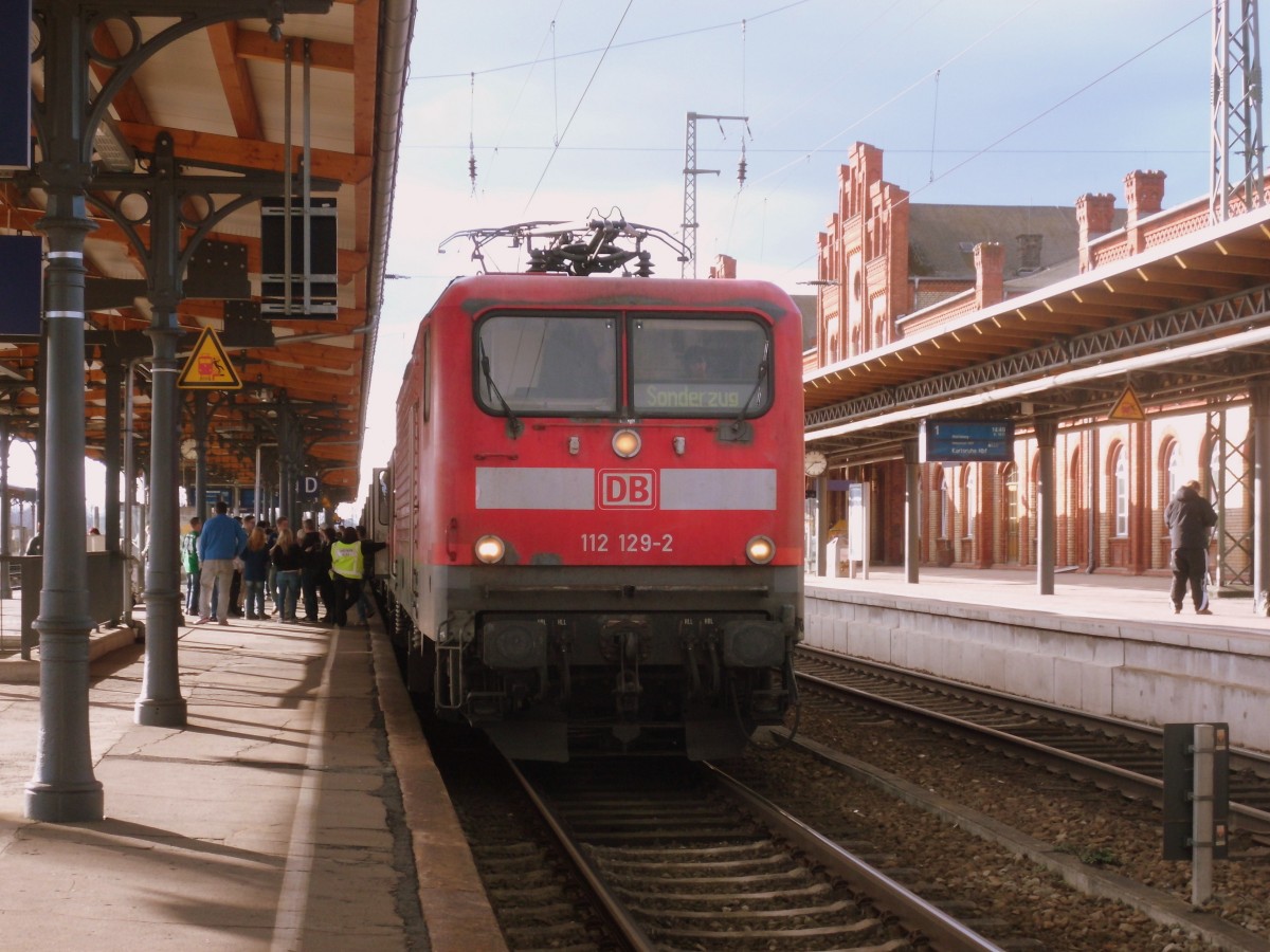 Am 16.02.2014 kam 112 129 mit einem Sonderzug von Wolfsburg nach Stendal und weiter nach Berlin.