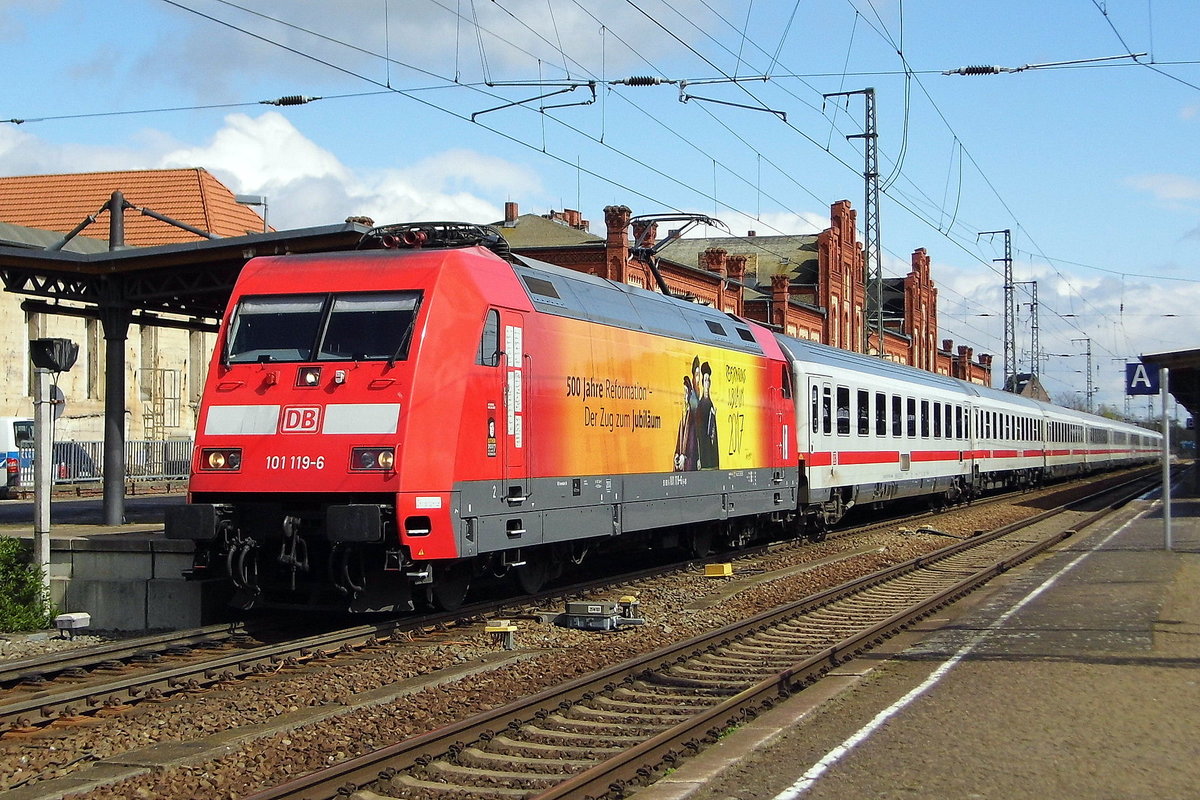 Am 16.04.2017 stand die 101 119-6 von DB Fernverkehr AG, in Stendal .
