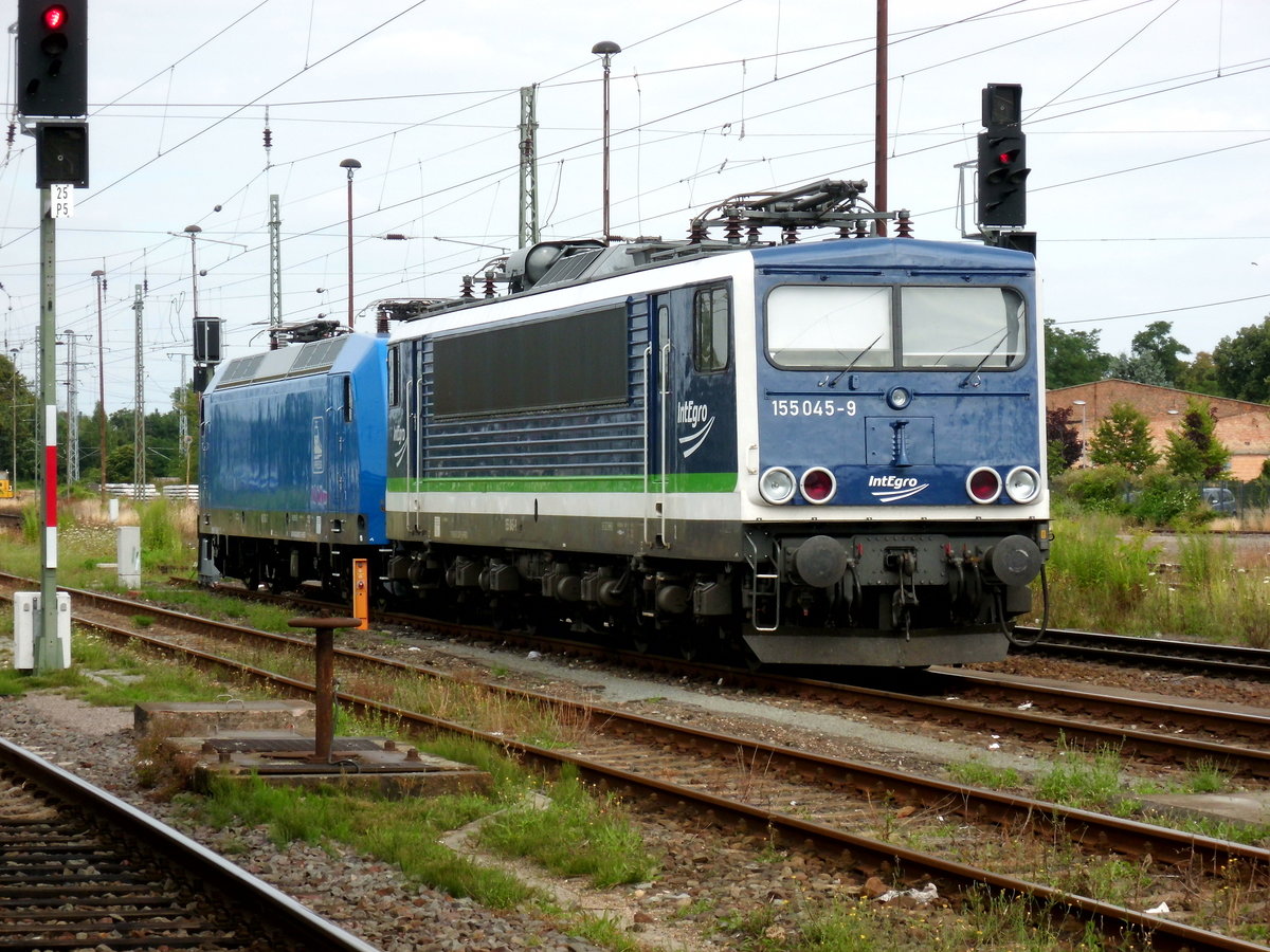 Am 16.07.2016 standen 145 030 und 155 045 in Stendal abgestellt.