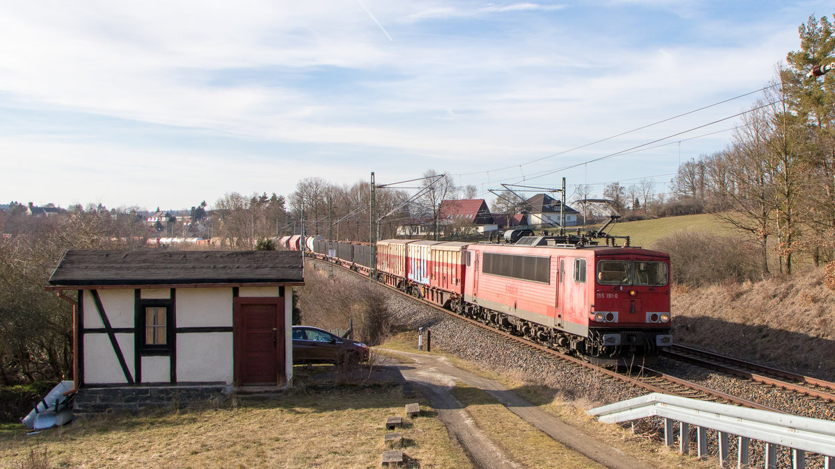 Am 17. Febraur 2019 ist 155 191-0 in Jössnitz unterwegs gen Reichenbach. 