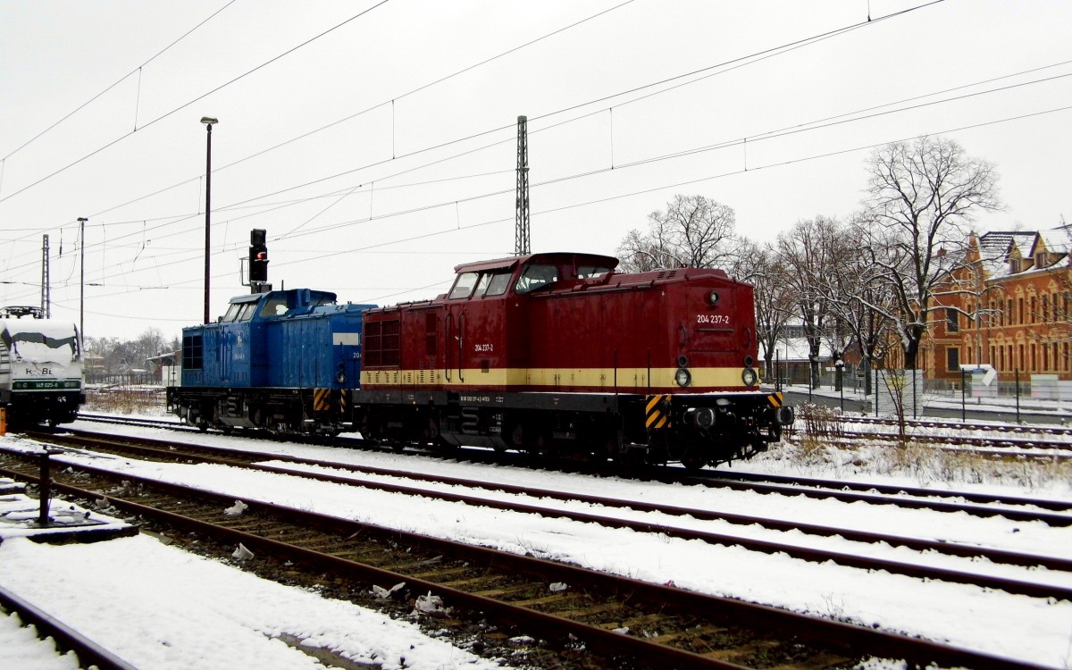 Am 17.01.2016 standen die 204 237-2 von der MTEG (Press) und die 204 044-6 von der Press in Stendal .