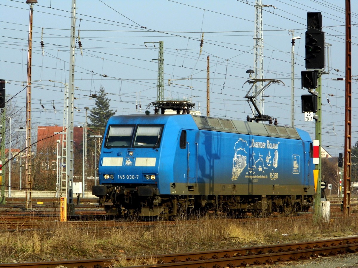 Am 17.02.2015 stand die 145 030-7   von der Press in Stendal   .