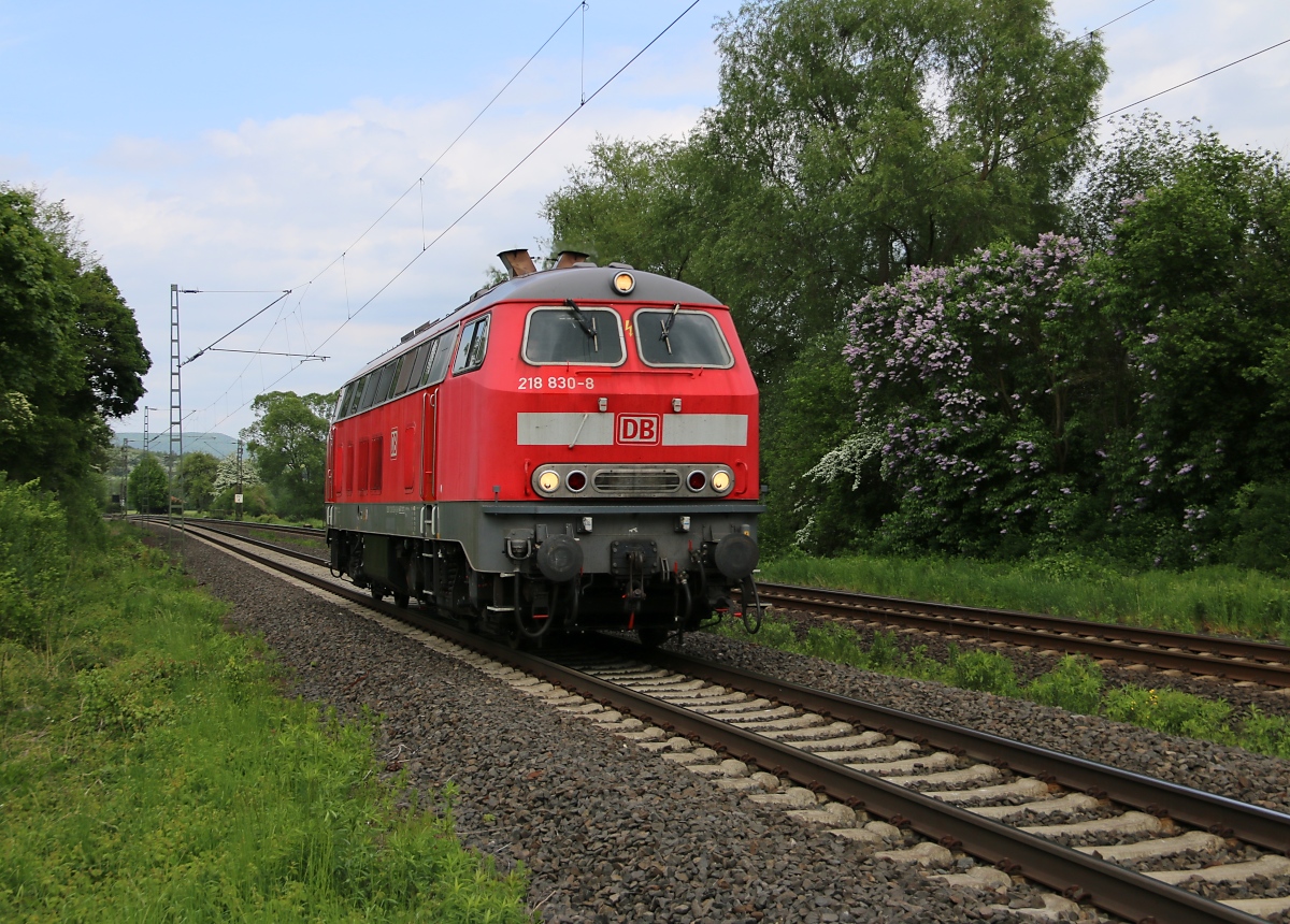 Am 17.05.2015 kam die 218 830-8 als Tfzf durch Wehretal-Reichensachsen in Richtung Süden.