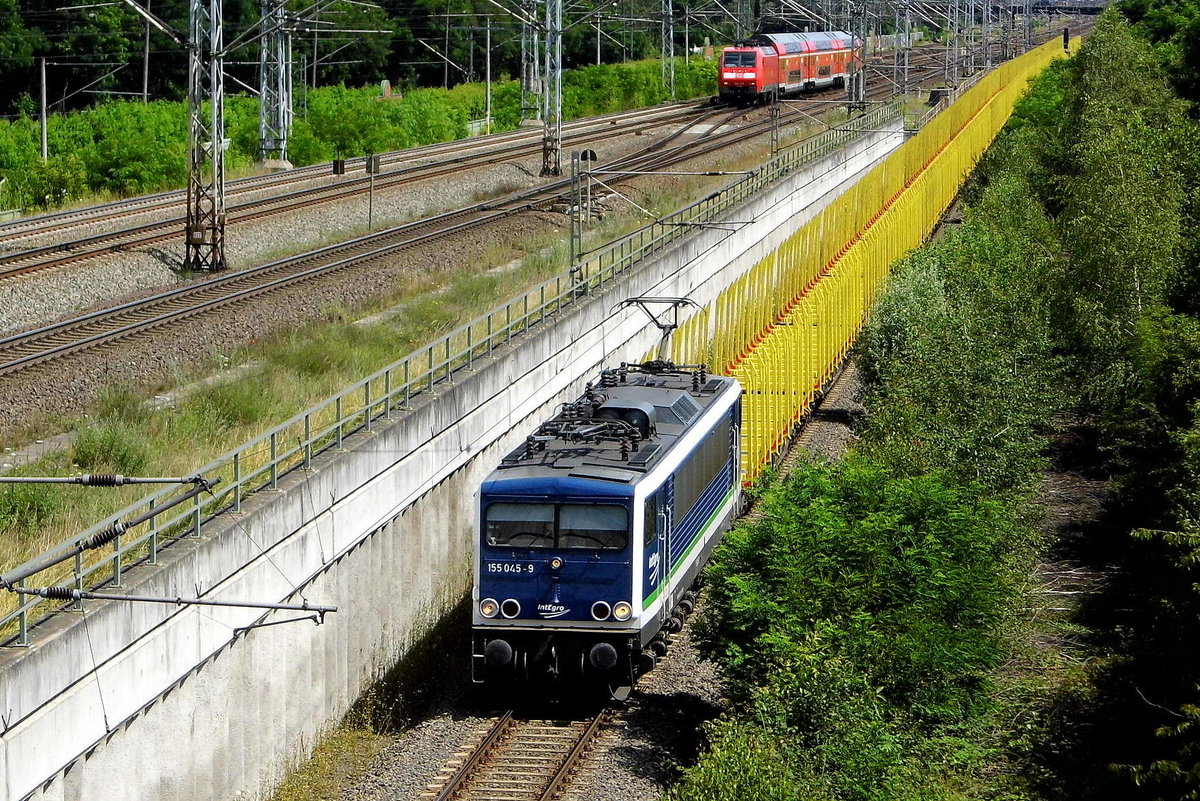 Am 17.07.2017 kam die 155 045-9 von der IntEgro (Press) aus Richtung Stendal und fuhr weiter in Richtung Braunschweig .