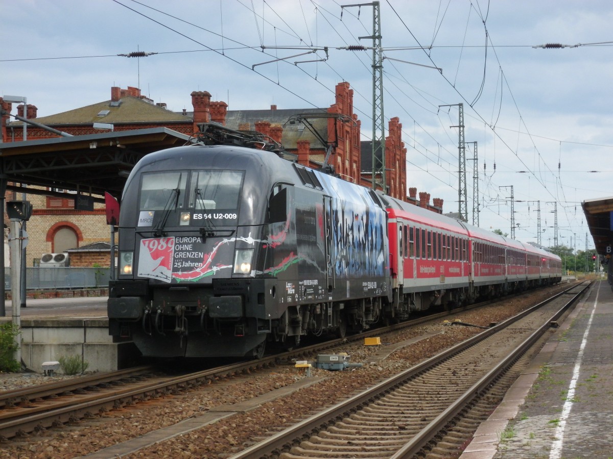 Am 17.08.2014 kam 182 509 mit ihrem IRE aus Richtung Berlin nach Stendal und fuhr weiter in Richtung Salzwedel nach Hamburg.