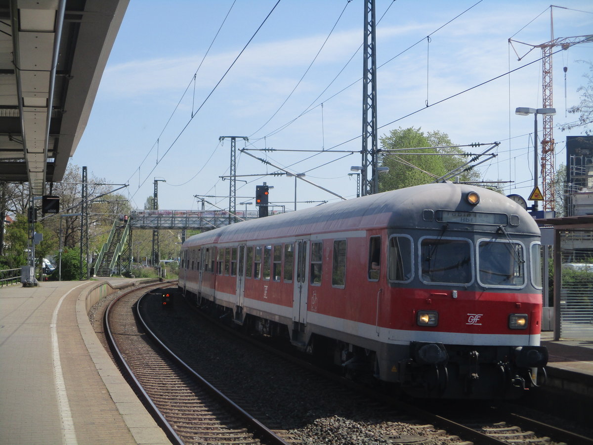 Am 17.4.2020 konnete ich den Karlsruhner steuerwagen der Gesellschaft für Eisenbahnbetrieb ( GFE ) aus Crailsheim in Waiblingen ablichten.