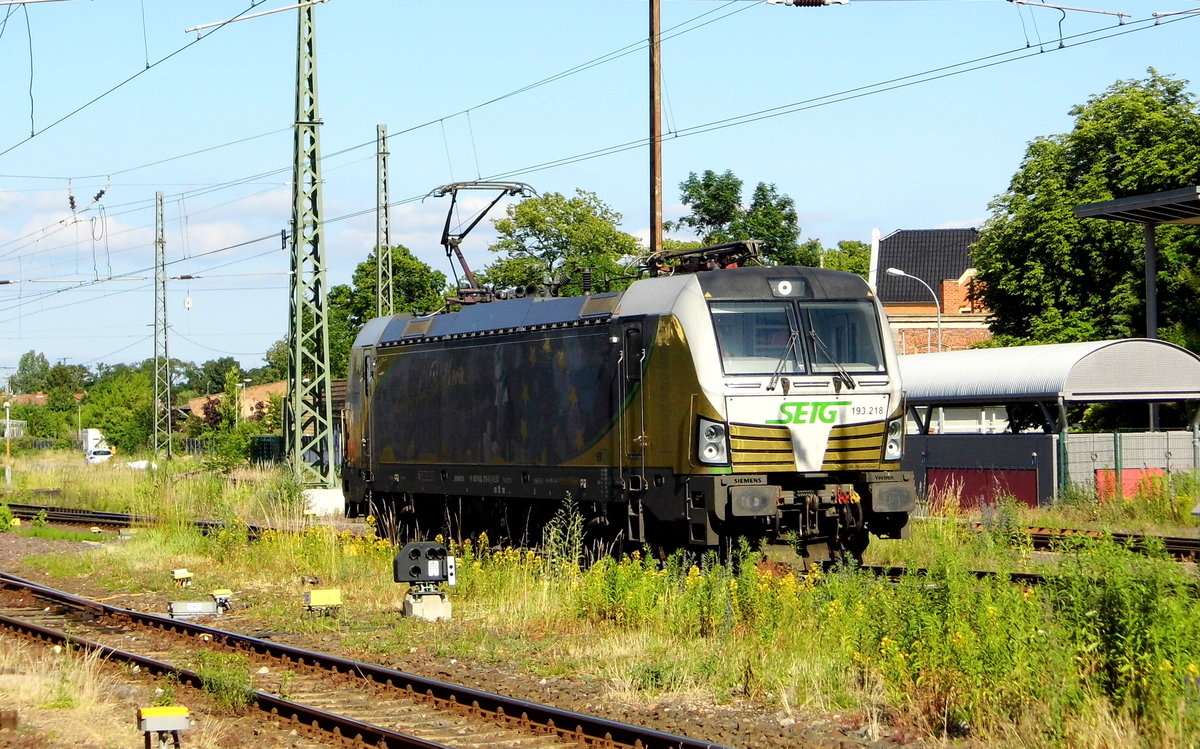 Am 18.06.2017 kam die 193 218-5 von der SETG (ELL) aus Richtung Borstel nach Stendal und den weiter nach Kehl .