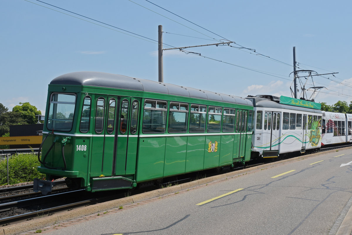 Am 19.05.2020 bringt der Oldtimer Be 4/4 413 den in Revision befindlichen B4 1408 aus dem Jahre 1948 ins Depot Dreispitz. Der B4 1408 geht in den Oldtimer Staus über.