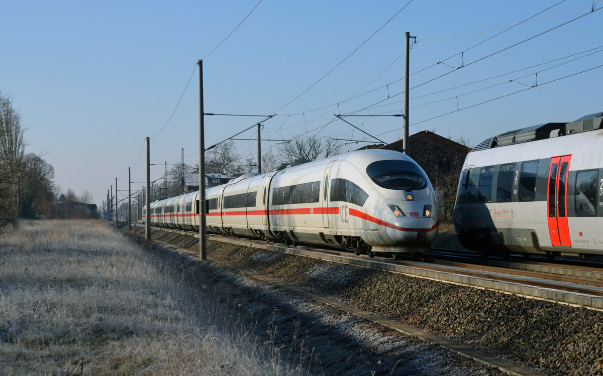 Am 20.01.19 begegneten sich der ICE 1006 nach Berlin und die S8 nach Halle(S) in Brehna.