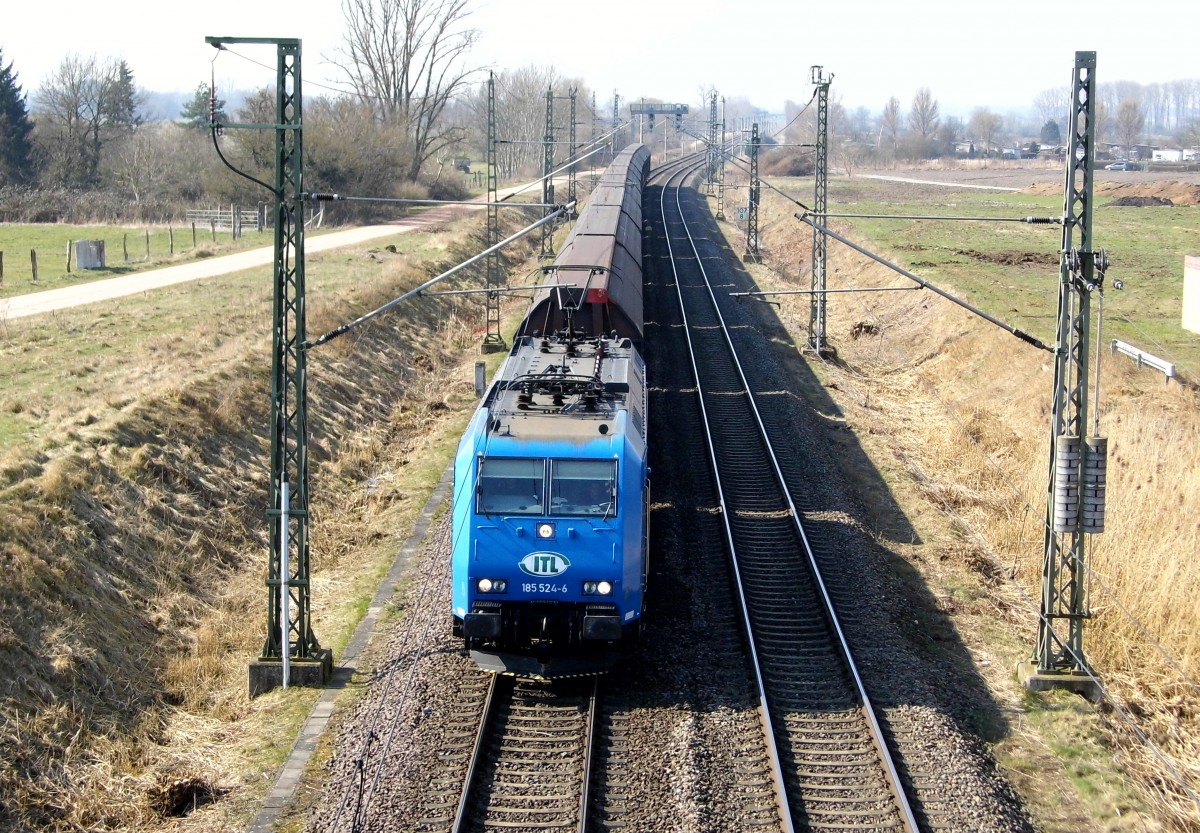 Am 20.03.2015 kam die 185 524-6 von der ITL aus Richtung Hannover und fuhr weiter in Richtung Stendal .