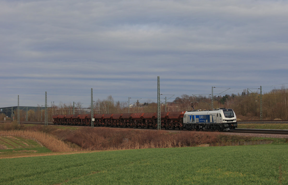 Am 20.03.2021 zog STAVA 2019 301 einen Versuchsgüterzug nach Wegberg-Wildenrath durchWuppertal-Vohwinkel richtung Haan-Gruiten. 