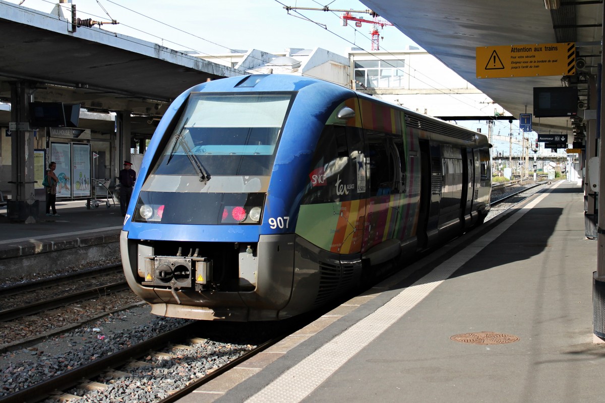 Am 20.08.2014 stand SNCF X73907 als RB (Mulhouse Ville - Müllheim (Baden) (D)) im Startbahnhof Mulhouse Ville.