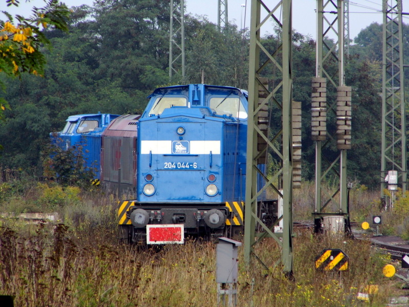 Am 20.09.2014 war die 204 044-6 von der Press in Stendal abgestellt  das bild wurde von Bahnsteig 1 gemacht . 