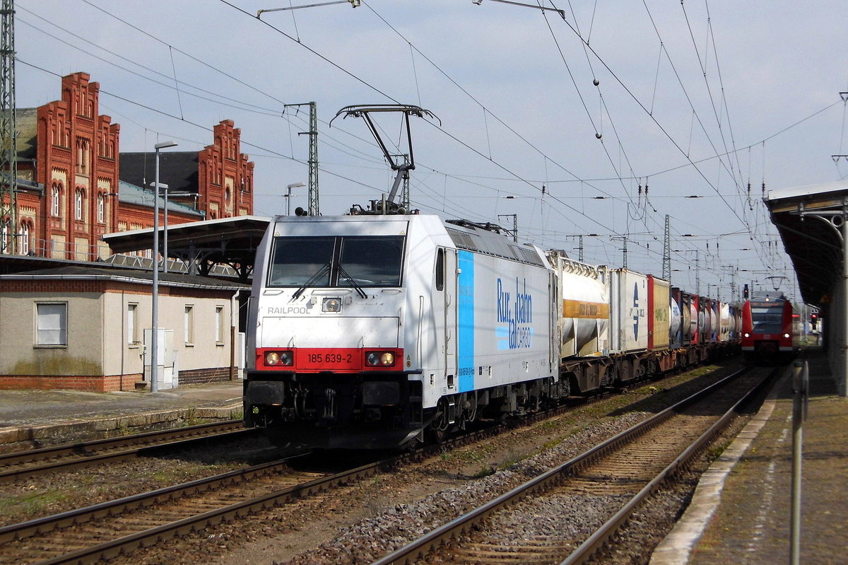 Am 21.04.2017 kam die 185 639-2 von der Rurtalbahn Cargo GmbH, (Railpool) aus Richtung Magdeburg nach Stendal und fuhr weiter in Richtung Braunschweig . 